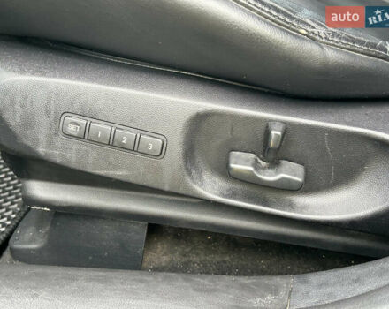 Черный Мазда СХ-7, объемом двигателя 2.2 л и пробегом 211 тыс. км за 9950 $, фото 15 на Automoto.ua