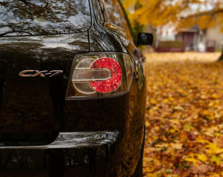 Чорний Мазда СХ-7, об'ємом двигуна 2.2 л та пробігом 170 тис. км за 11500 $, фото 17 на Automoto.ua