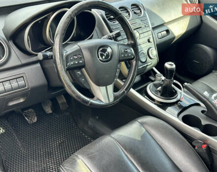 Черный Мазда СХ-7, объемом двигателя 2.2 л и пробегом 211 тыс. км за 9950 $, фото 14 на Automoto.ua