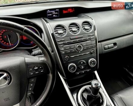 Чорний Мазда СХ-7, об'ємом двигуна 2.2 л та пробігом 249 тис. км за 10500 $, фото 29 на Automoto.ua