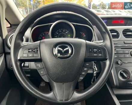 Черный Мазда СХ-7, объемом двигателя 2.49 л и пробегом 240 тыс. км за 7990 $, фото 18 на Automoto.ua
