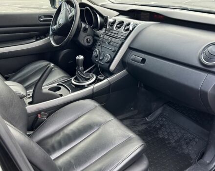 Черный Мазда СХ-7, объемом двигателя 2.2 л и пробегом 242 тыс. км за 8011 $, фото 2 на Automoto.ua