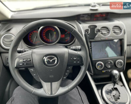 Черный Мазда СХ-7, объемом двигателя 2.26 л и пробегом 185 тыс. км за 9500 $, фото 15 на Automoto.ua