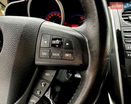 Чорний Мазда СХ-7, об'ємом двигуна 2.2 л та пробігом 249 тис. км за 10500 $, фото 32 на Automoto.ua