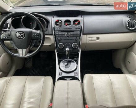 Чорний Мазда СХ-7, об'ємом двигуна 2.3 л та пробігом 113 тис. км за 11000 $, фото 2 на Automoto.ua