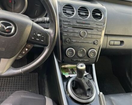 Черный Мазда СХ-7, объемом двигателя 2.2 л и пробегом 230 тыс. км за 4213 $, фото 5 на Automoto.ua