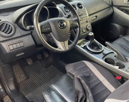 Черный Мазда СХ-7, объемом двигателя 2.2 л и пробегом 230 тыс. км за 4213 $, фото 2 на Automoto.ua