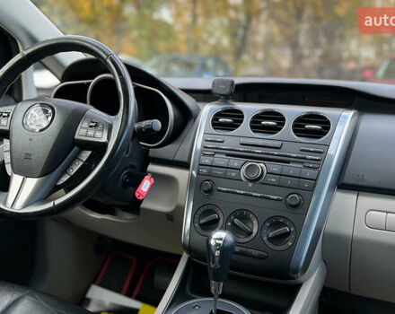 Мазда СХ-7 2009 у Львові на Automoto.ua Фіолетовий Мазда СХ-7, об'ємом двигуна 2.49 л та пробігом 241 тис. км за 8100 $, фото 15 на Automoto.ua