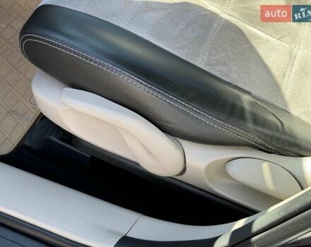 Фиолетовый Мазда СХ-7, объемом двигателя 2.5 л и пробегом 249 тыс. км за 9990 $, фото 16 на Automoto.ua