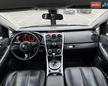 Красный Мазда СХ-7, объемом двигателя 2.3 л и пробегом 194 тыс. км за 5900 $, фото 9 на Automoto.ua