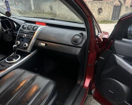 Красный Мазда СХ-7, объемом двигателя 2.3 л и пробегом 210 тыс. км за 5500 $, фото 1 на Automoto.ua