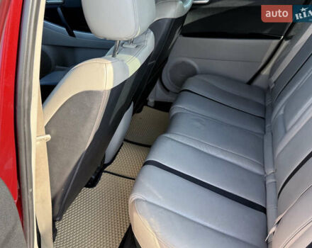 Красный Мазда СХ-7, объемом двигателя 2.26 л и пробегом 135 тыс. км за 7500 $, фото 10 на Automoto.ua