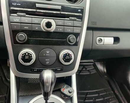 Красный Мазда СХ-7, объемом двигателя 2.26 л и пробегом 203 тыс. км за 7300 $, фото 4 на Automoto.ua