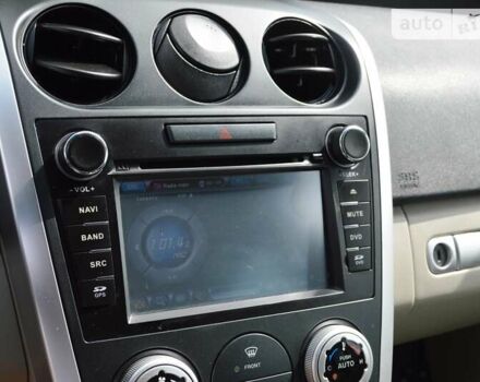 Красный Мазда СХ-7, объемом двигателя 2.26 л и пробегом 159 тыс. км за 7500 $, фото 26 на Automoto.ua