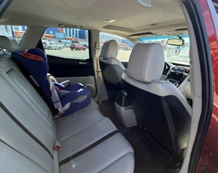 Красный Мазда СХ-7, объемом двигателя 2.3 л и пробегом 157 тыс. км за 7500 $, фото 2 на Automoto.ua