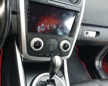 Красный Мазда СХ-7, объемом двигателя 2.26 л и пробегом 165 тыс. км за 8300 $, фото 12 на Automoto.ua