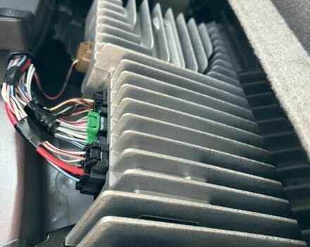 Красный Мазда СХ-7, объемом двигателя 2.5 л и пробегом 200 тыс. км за 10496 $, фото 9 на Automoto.ua