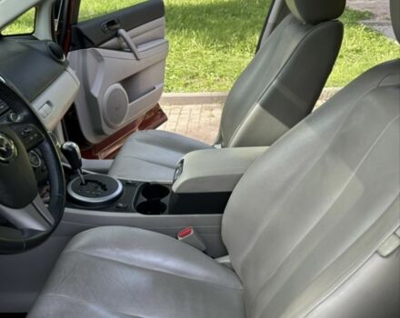 Красный Мазда СХ-7, объемом двигателя 2.5 л и пробегом 200 тыс. км за 10447 $, фото 4 на Automoto.ua