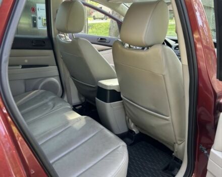 Красный Мазда СХ-7, объемом двигателя 2.5 л и пробегом 200 тыс. км за 10447 $, фото 7 на Automoto.ua