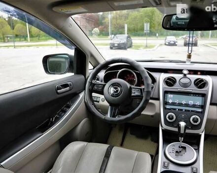 Мазда СХ-7, объемом двигателя 0 л и пробегом 112 тыс. км за 9900 $, фото 10 на Automoto.ua