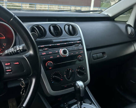 Мазда СХ-7, объемом двигателя 2.4 л и пробегом 200 тыс. км за 7000 $, фото 6 на Automoto.ua