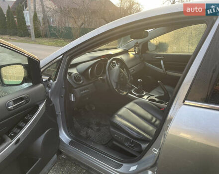 Мазда СХ-7, объемом двигателя 2.2 л и пробегом 198 тыс. км за 9600 $, фото 3 на Automoto.ua
