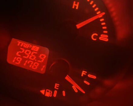 Мазда СХ-7, объемом двигателя 2.3 л и пробегом 191 тыс. км за 9500 $, фото 20 на Automoto.ua