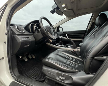 Мазда СХ-7, объемом двигателя 2.2 л и пробегом 320 тыс. км за 10600 $, фото 8 на Automoto.ua