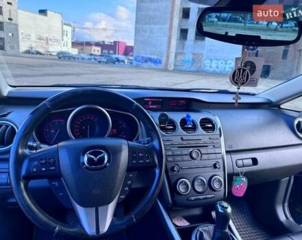 Мазда СХ-7, объемом двигателя 2.2 л и пробегом 145 тыс. км за 11200 $, фото 4 на Automoto.ua