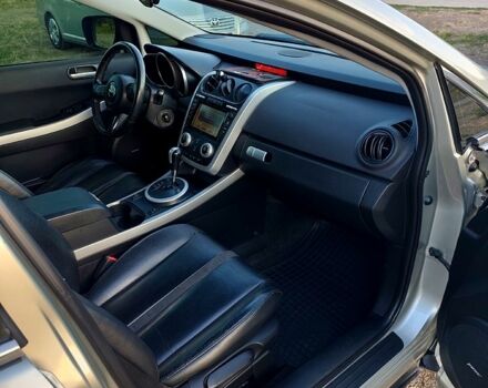 Серый Мазда СХ-7, объемом двигателя 2.3 л и пробегом 125 тыс. км за 5500 $, фото 3 на Automoto.ua