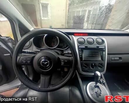 Серый Мазда СХ-7, объемом двигателя 2.3 л и пробегом 99 тыс. км за 6000 $, фото 4 на Automoto.ua