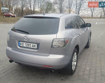 Серый Мазда СХ-7, объемом двигателя 2.3 л и пробегом 150 тыс. км за 8100 $, фото 5 на Automoto.ua