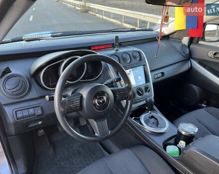 Серый Мазда СХ-7, объемом двигателя 2.3 л и пробегом 161 тыс. км за 8500 $, фото 7 на Automoto.ua