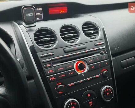 Серый Мазда СХ-7, объемом двигателя 2.2 л и пробегом 230 тыс. км за 8000 $, фото 4 на Automoto.ua