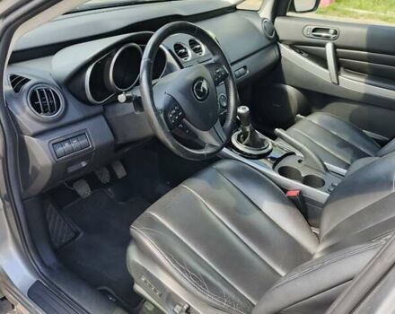 Серый Мазда СХ-7, объемом двигателя 2.3 л и пробегом 162 тыс. км за 10800 $, фото 4 на Automoto.ua