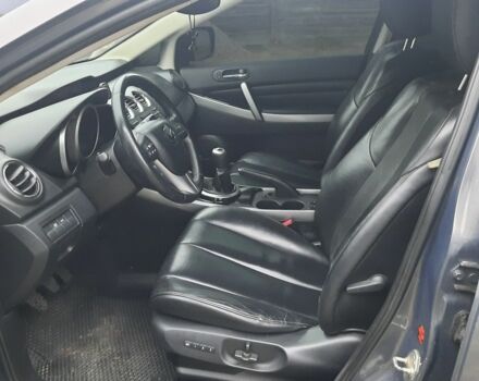 Серый Мазда СХ-7, объемом двигателя 2.2 л и пробегом 230 тыс. км за 8000 $, фото 3 на Automoto.ua