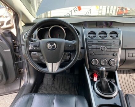 Серый Мазда СХ-7, объемом двигателя 2.2 л и пробегом 215 тыс. км за 6415 $, фото 4 на Automoto.ua