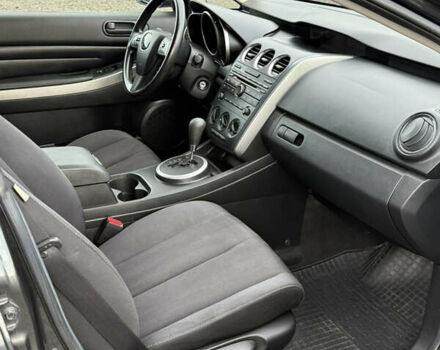 Серый Мазда СХ-7, объемом двигателя 2.26 л и пробегом 152 тыс. км за 7400 $, фото 11 на Automoto.ua