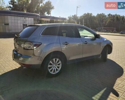 Серый Мазда СХ-7, объемом двигателя 2.49 л и пробегом 217 тыс. км за 7700 $, фото 2 на Automoto.ua