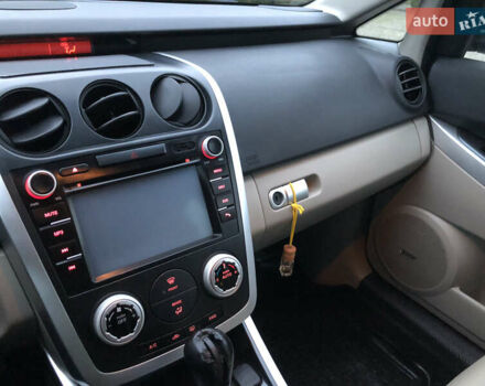 Синій Мазда СХ-7, об'ємом двигуна 2.3 л та пробігом 169 тис. км за 7800 $, фото 21 на Automoto.ua