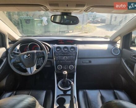 Синій Мазда СХ-7, об'ємом двигуна 2.18 л та пробігом 345 тис. км за 7800 $, фото 16 на Automoto.ua