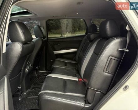 Белый Мазда СХ-9, объемом двигателя 3.73 л и пробегом 250 тыс. км за 7999 $, фото 47 на Automoto.ua