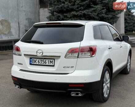 Белый Мазда СХ-9, объемом двигателя 3.73 л и пробегом 250 тыс. км за 7999 $, фото 23 на Automoto.ua
