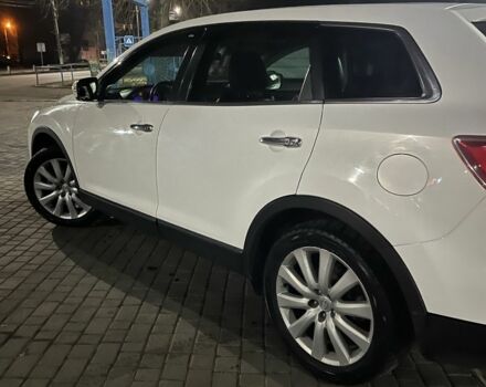 Білий Мазда СХ-9, об'ємом двигуна 3.7 л та пробігом 235 тис. км за 7900 $, фото 4 на Automoto.ua