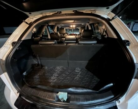 Білий Мазда СХ-9, об'ємом двигуна 3.7 л та пробігом 235 тис. км за 7900 $, фото 11 на Automoto.ua