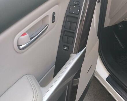 Белый Мазда СХ-9, объемом двигателя 3.7 л и пробегом 100 тыс. км за 16000 $, фото 7 на Automoto.ua