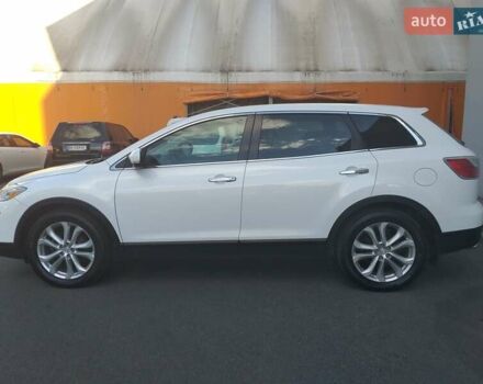 Белый Мазда СХ-9, объемом двигателя 3.7 л и пробегом 100 тыс. км за 16000 $, фото 10 на Automoto.ua