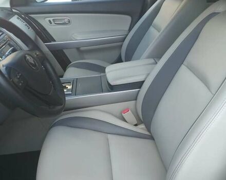 Белый Мазда СХ-9, объемом двигателя 3.7 л и пробегом 100 тыс. км за 16000 $, фото 16 на Automoto.ua