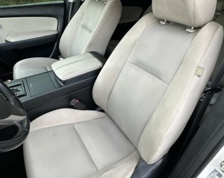 Белый Мазда СХ-9, объемом двигателя 3.7 л и пробегом 125 тыс. км за 12100 $, фото 12 на Automoto.ua