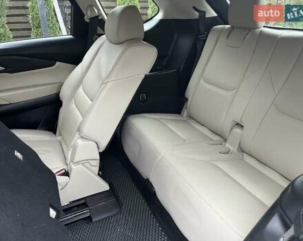 Белый Мазда СХ-9, объемом двигателя 2.5 л и пробегом 151 тыс. км за 20100 $, фото 20 на Automoto.ua